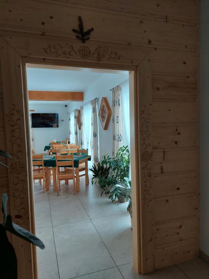 Pokoje Goscinne Wierzbowka Przy Termach Witów エクステリア 写真